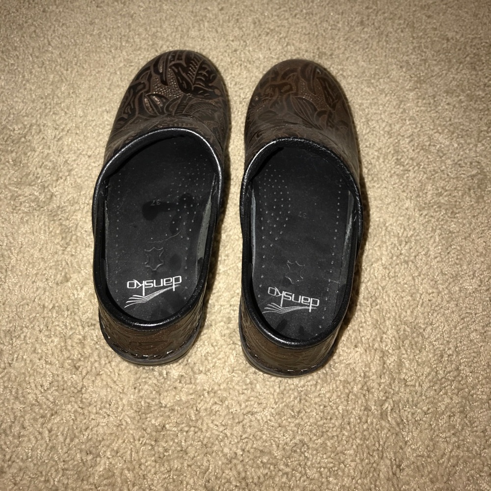 Size 37 Dankso